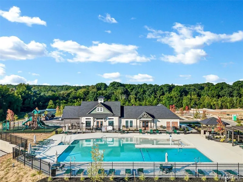 1 TBB OAKDALE C @CALEDONIA, O'Fallon, MO 63368 — listing photo 25 of 28