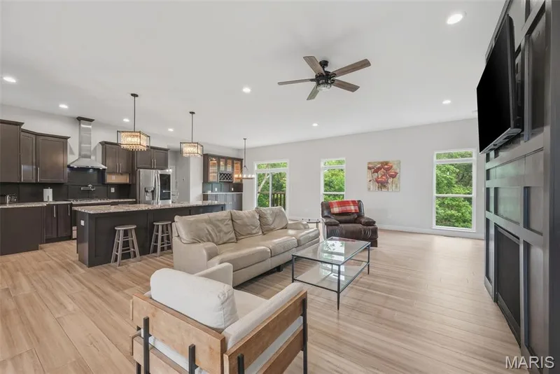 222 Redmond Pines Drive, Wentzville, MO 63385 — listing photo 22 of 57