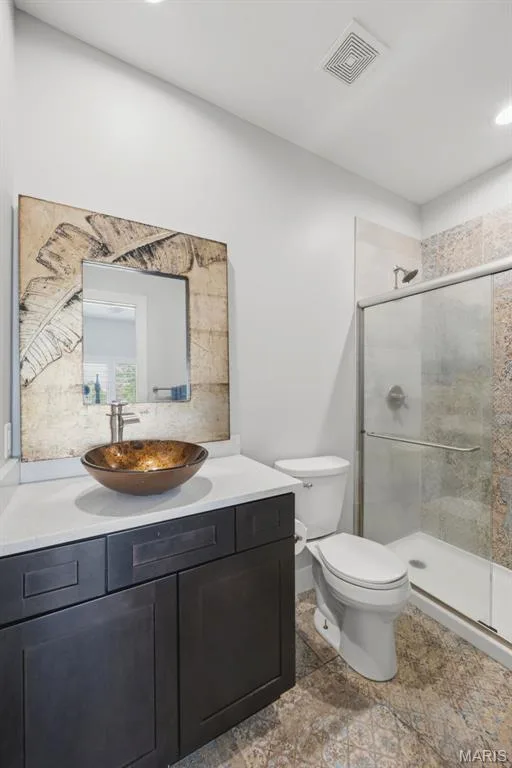 222 Redmond Pines Drive, Wentzville, MO 63385 — listing photo 34 of 57