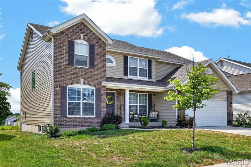 135 Prairie Wind Drive, Wentzville, MO 63385 — listing photo 3 of 46