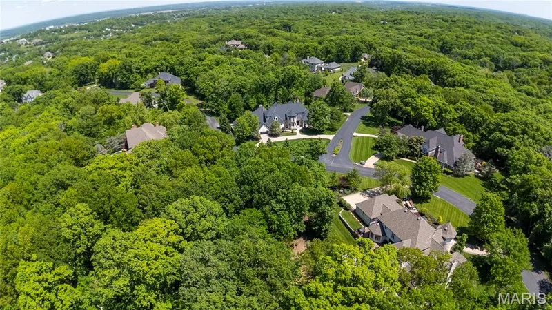 35 TBB Grand Meridien Court, Wildwood, MO 63005 — listing photo 22 of 31