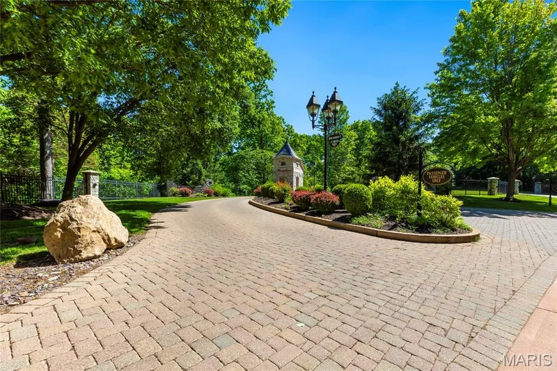 35 TBB Grand Meridien Court, Wildwood, MO 63005 — listing photo 24 of 31