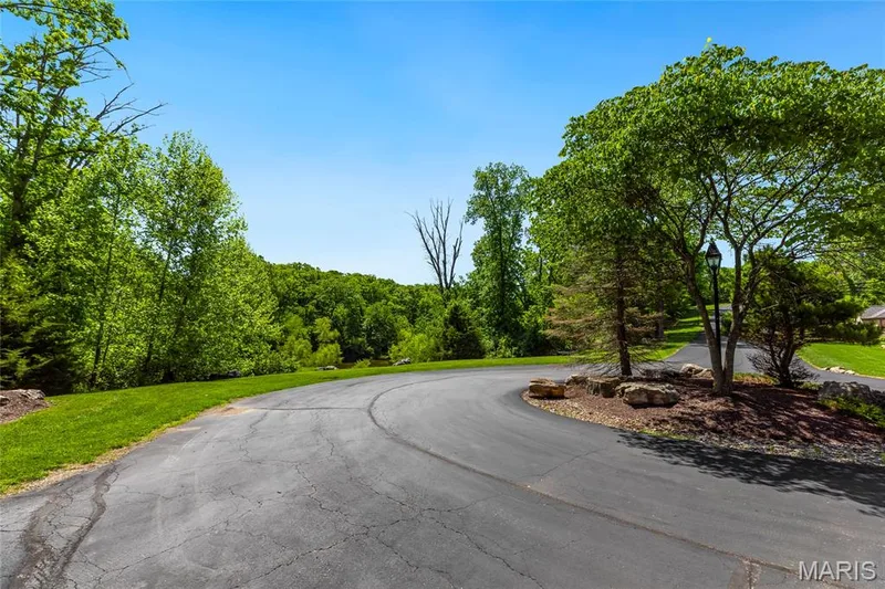 35 TBB Grand Meridien Court, Wildwood, MO 63005 — listing photo 29 of 31