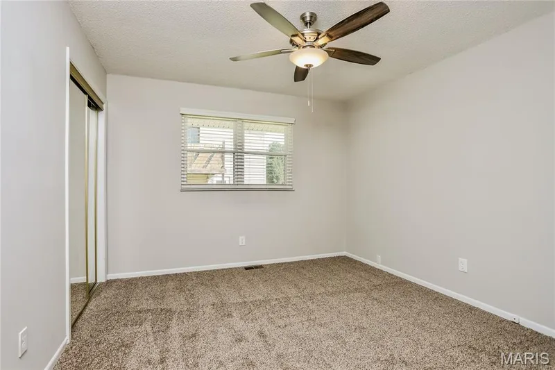 104 Lake Point Drive, St Peters, MO 63376 — listing photo 11 of 15