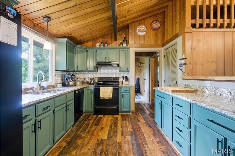 1221 Shepard Road, Wildwood, MO 63038 — listing photo 12 of 35