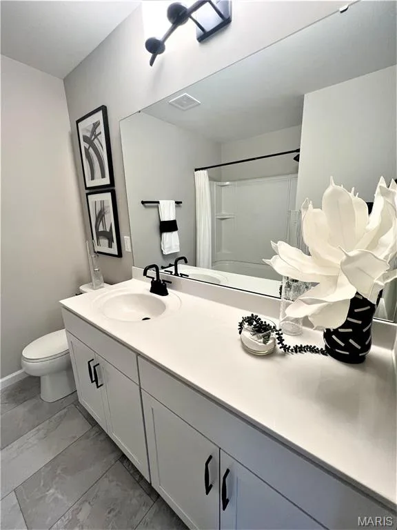231 Burrograss Drive, Wentzville, MO 63385 — listing photo 27 of 31