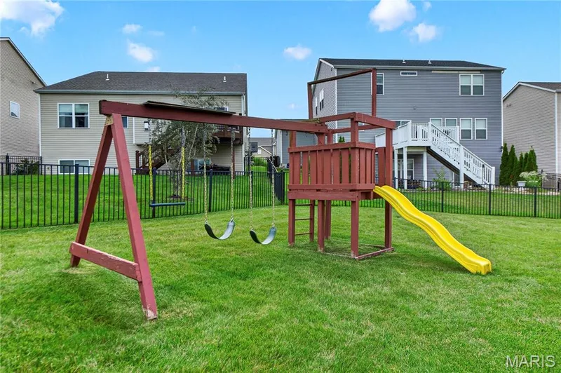 708 Bellingrath Gardens Court, Wentzville, MO 63385 — listing photo 8 of 48