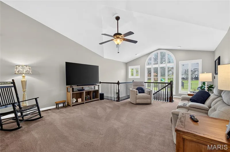 708 Bellingrath Gardens Court, Wentzville, MO 63385 — listing photo 17 of 48