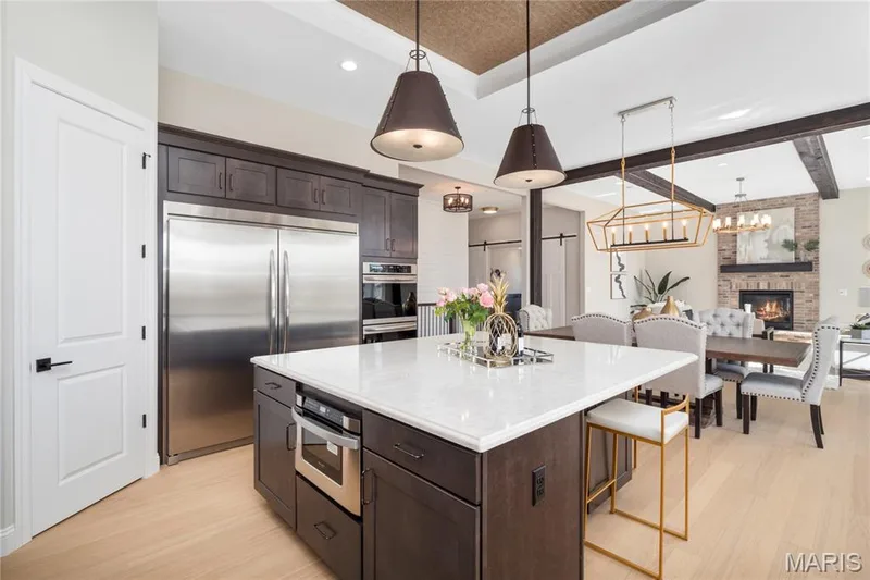 Photos are for example purposes only.  Some features shown may be optional upgrades. — 1 SAVANNAH E @ SOUTH POINT ESTATES, Wentzville, MO 63348