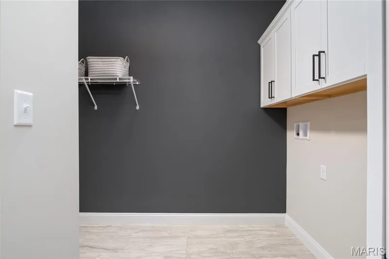 Photos are for example purposes only.  Some features shown may be optional upgrades. — 1 SAVANNAH E @ SOUTH POINT ESTATES, Wentzville, MO 63348