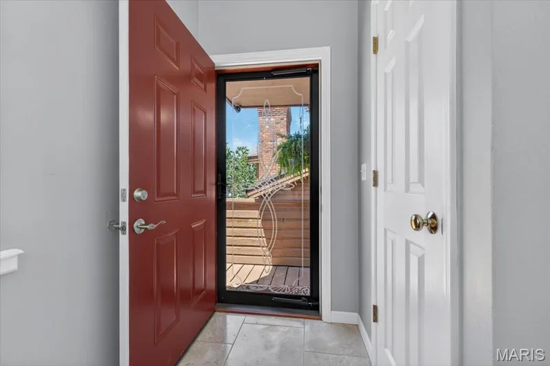 222 Hemingway Lane #G, Weldon Spring, MO 63304 — listing photo 5 of 43