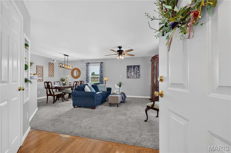 10 Homefield Gardens Drive #17N, O'Fallon, MO 63366 — listing photo 5 of 48