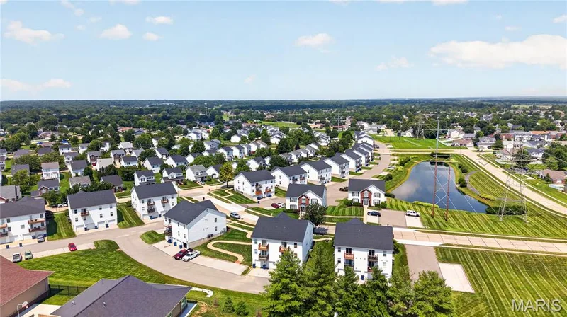 10 Homefield Gardens Drive #17N, O'Fallon, MO 63366 — listing photo 37 of 48