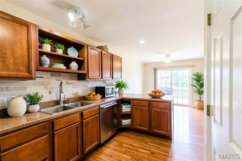 130 Chesapeake Trace, Wentzville, MO 63385 — listing photo 10 of 21