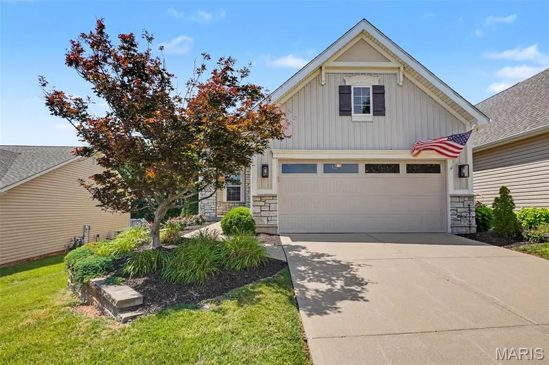 11 Thoreau Court, O'Fallon, MO 63366 — listing photo 2 of 27