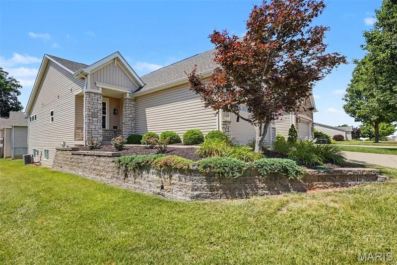 11 Thoreau Court, O'Fallon, MO β listing photo 1