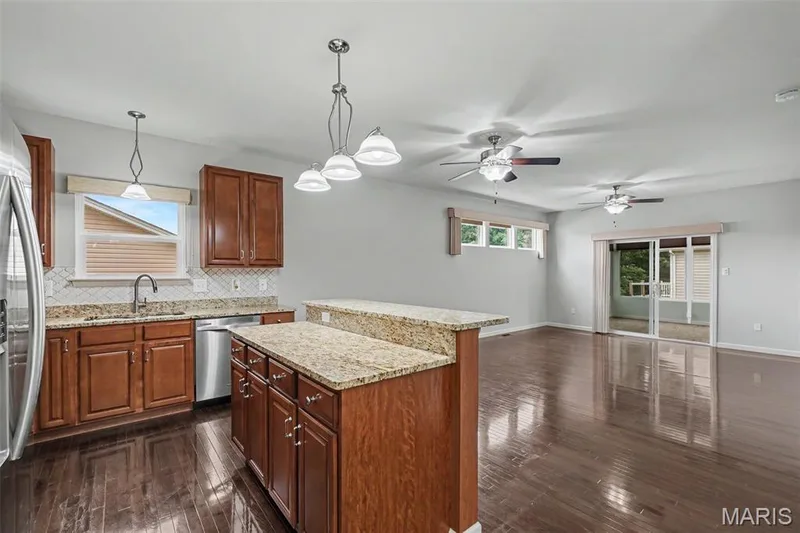 11 Thoreau Court, O'Fallon, MO 63366 — listing photo 10 of 27