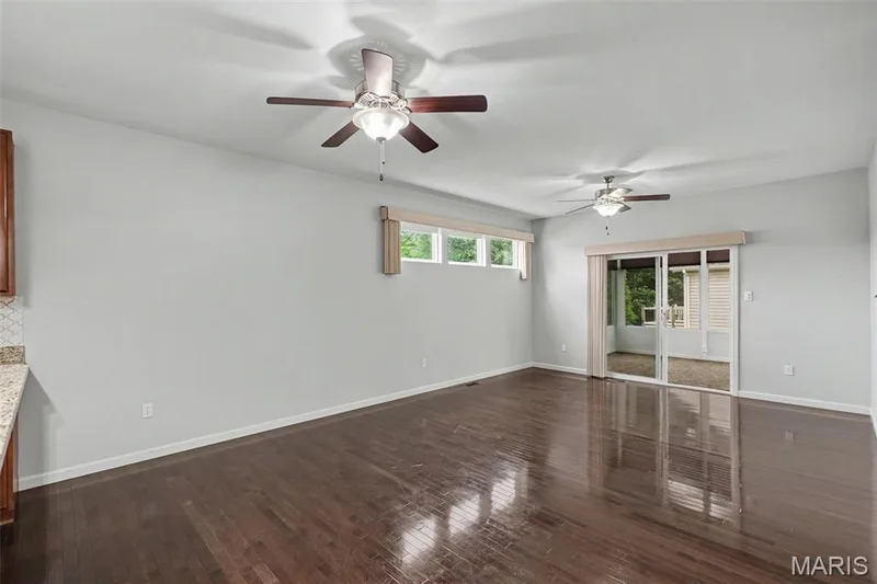 11 Thoreau Court, O'Fallon, MO 63366 — listing photo 12 of 27