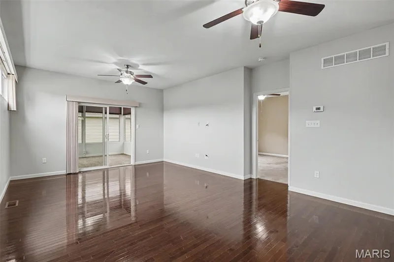 11 Thoreau Court, O'Fallon, MO 63366 — listing photo 13 of 27