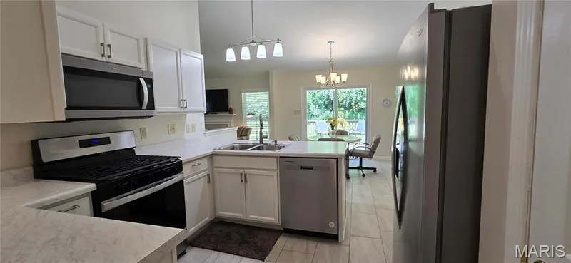 30 Sterling Pointe Drive #22A, St Charles, MO 63301 — listing photo 16 of 43