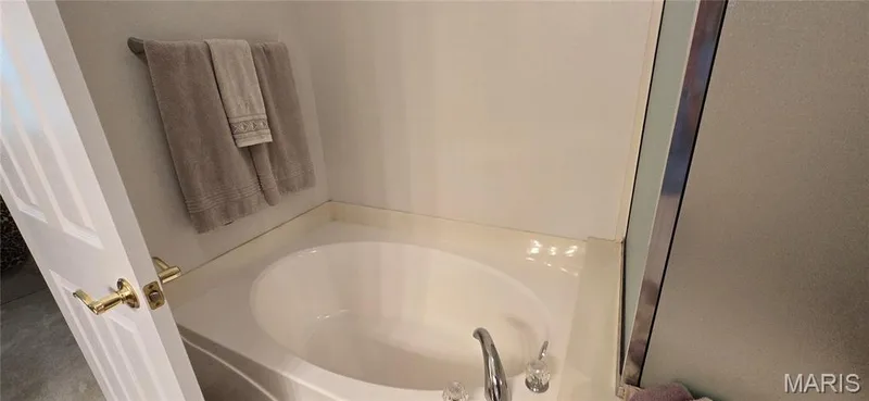 30 Sterling Pointe Drive #22A, St Charles, MO 63301 — listing photo 21 of 43