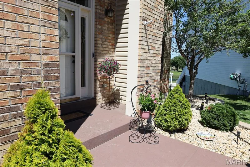 535 Garrick Place, O'Fallon, MO 63368 — listing photo 5 of 52