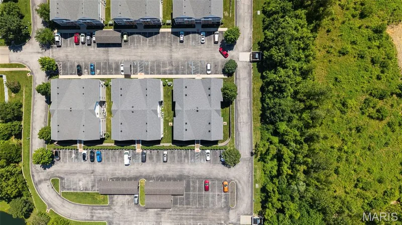 Aerial view — 1233 Saravalle Drive, St Peters, MO 63376