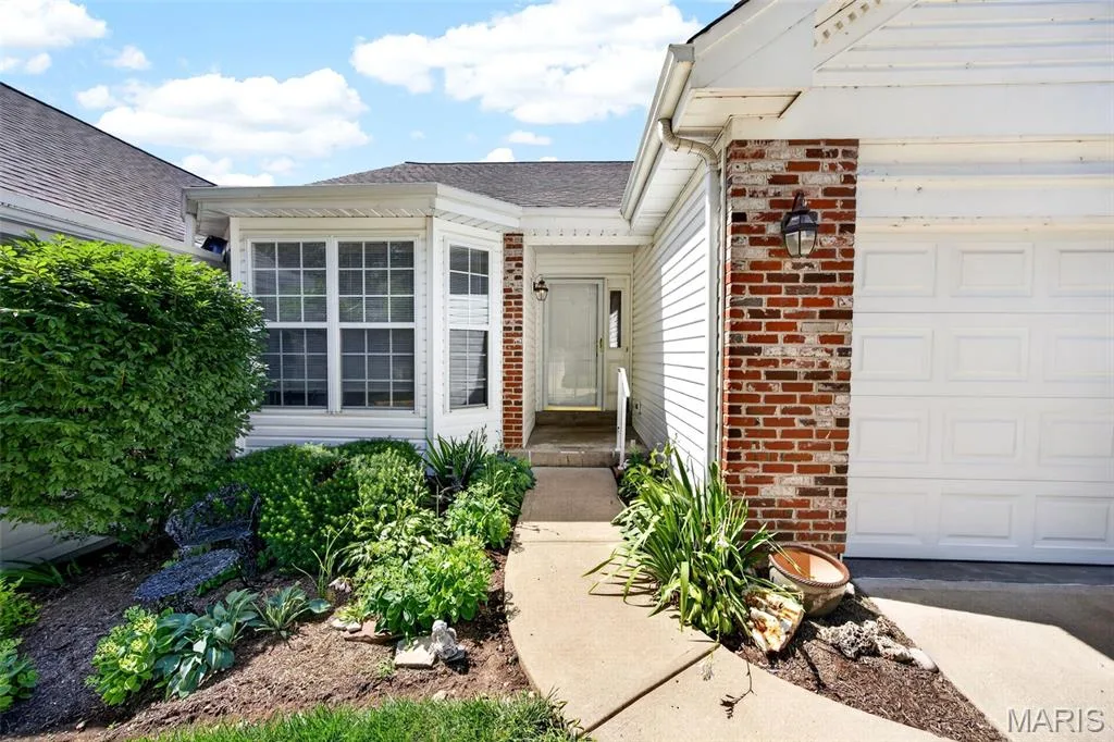 1317 Pine Bluff Drive, St Charles, MO 63304 — listing photo 1 of 42
