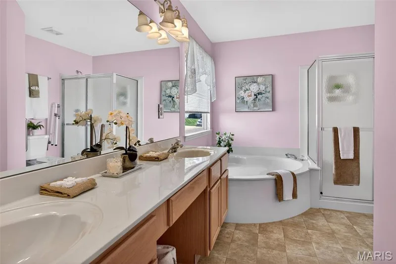 1317 Pine Bluff Drive, St Charles, MO 63304 — listing photo 28 of 42