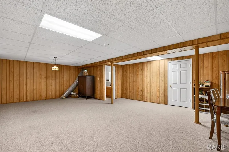 1317 Pine Bluff Drive, St Charles, MO 63304 — listing photo 34 of 42