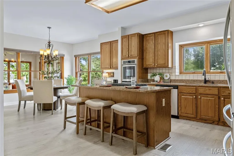 63 Leinster Hill Lane, Weldon Spring, MO 63304 — listing photo 16 of 40