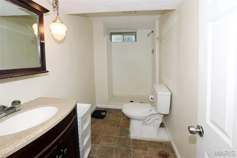 3033 Saint Babette Lane, St Charles, MO 63301 — listing photo 17 of 25