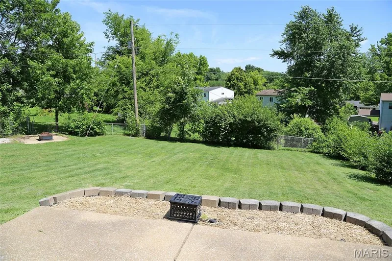 3033 Saint Babette Lane, St Charles, MO 63301 — listing photo 21 of 25