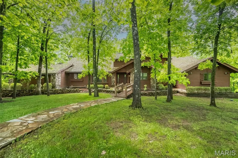 2731 Christy Avenue, Wildwood, MO β listing photo 1