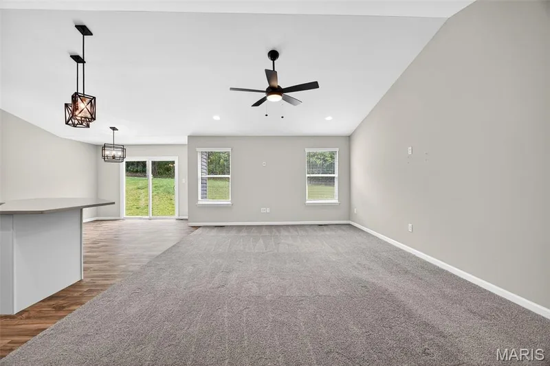 112 Creek Haven Court, Lake St. Louis, MO 63367 — listing photo 14 of 45