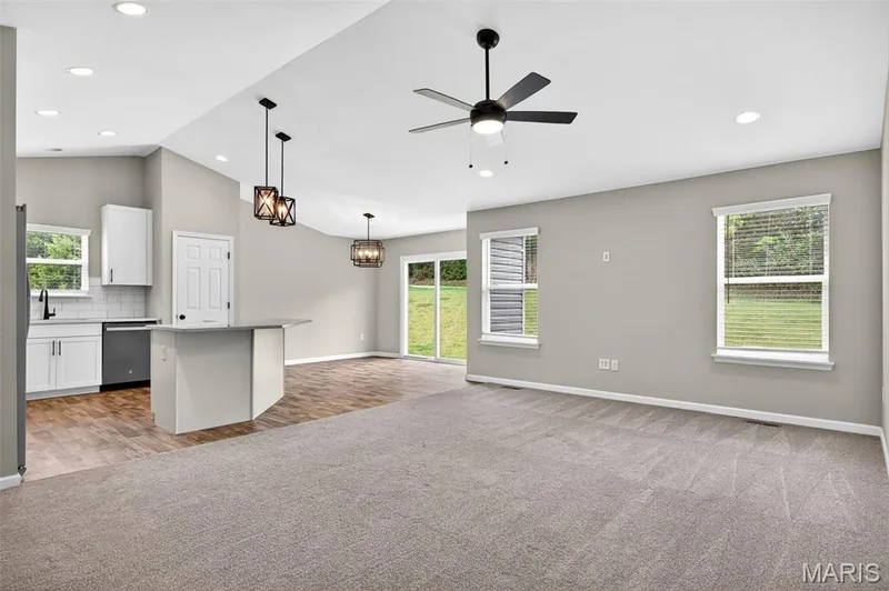 112 Creek Haven Court, Lake St. Louis, MO 63367 — listing photo 17 of 45