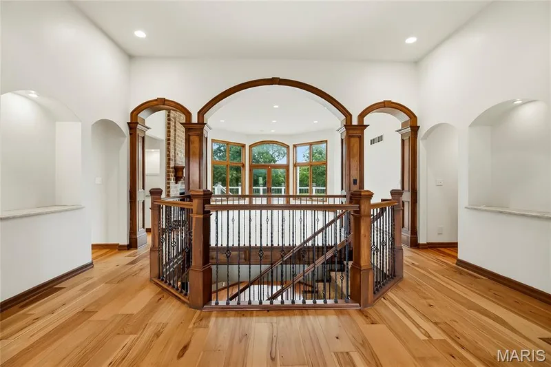 220 Northlind Drive, Defiance, MO 63341 — listing photo 6 of 79