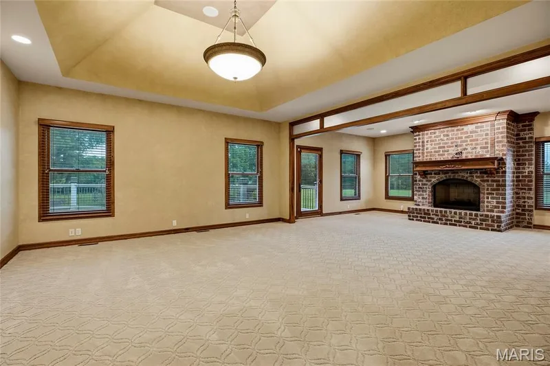 220 Northlind Drive, Defiance, MO 63341 — listing photo 17 of 79