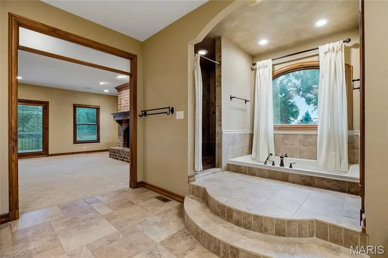 220 Northlind Drive, Defiance, MO 63341 — listing photo 19 of 79