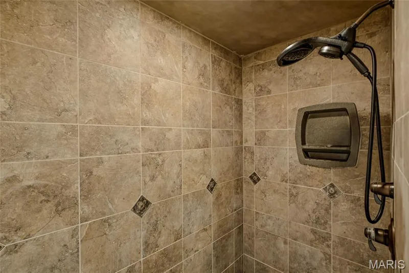 220 Northlind Drive, Defiance, MO 63341 — listing photo 20 of 79