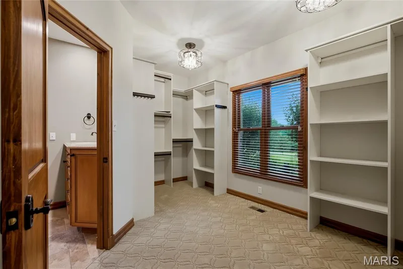 220 Northlind Drive, Defiance, MO 63341 — listing photo 21 of 79