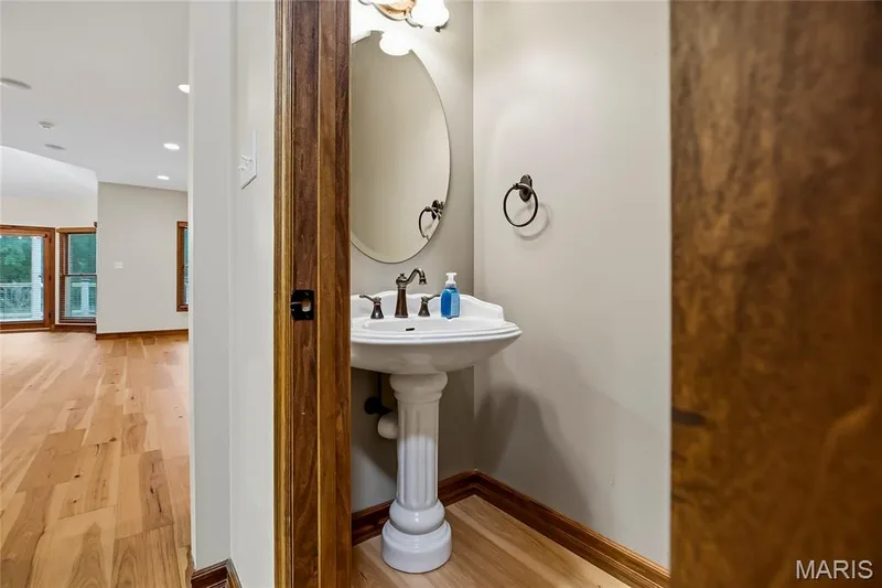 220 Northlind Drive, Defiance, MO 63341 — listing photo 25 of 79