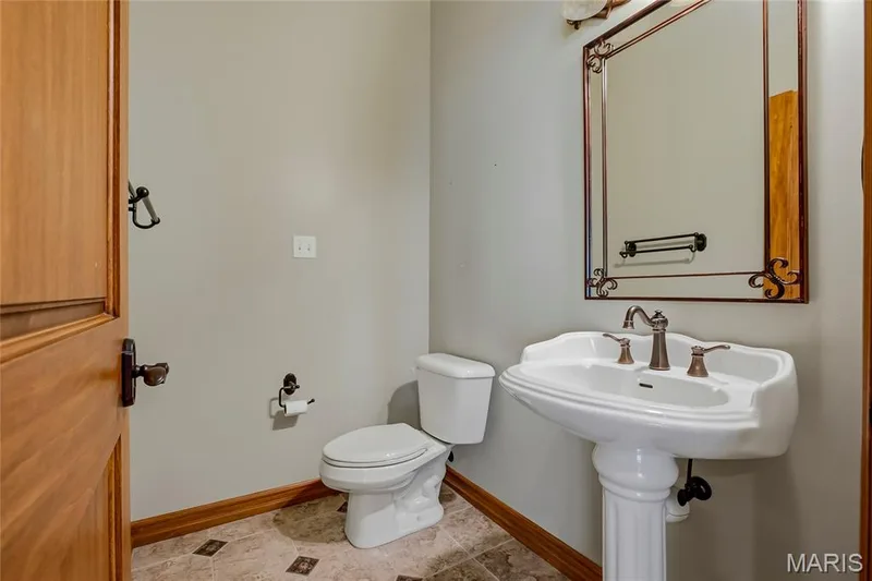 220 Northlind Drive, Defiance, MO 63341 — listing photo 34 of 79