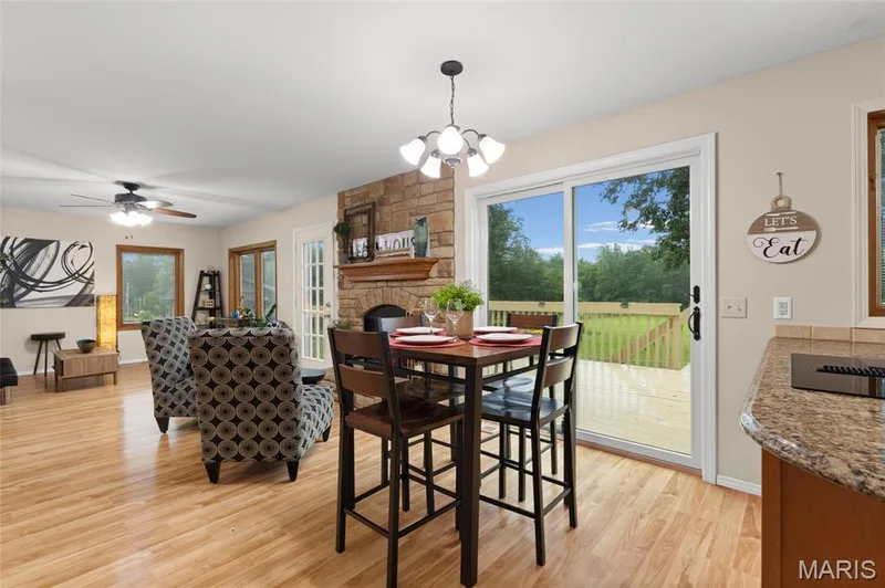 2404 Stoney Brook Drive, O'Fallon, MO 63368 — listing photo 17 of 62