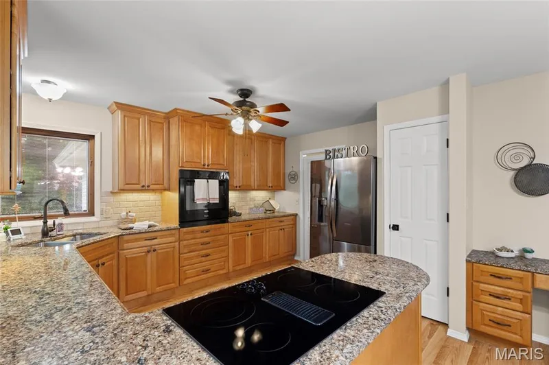 2404 Stoney Brook Drive, O'Fallon, MO 63368 — listing photo 21 of 62
