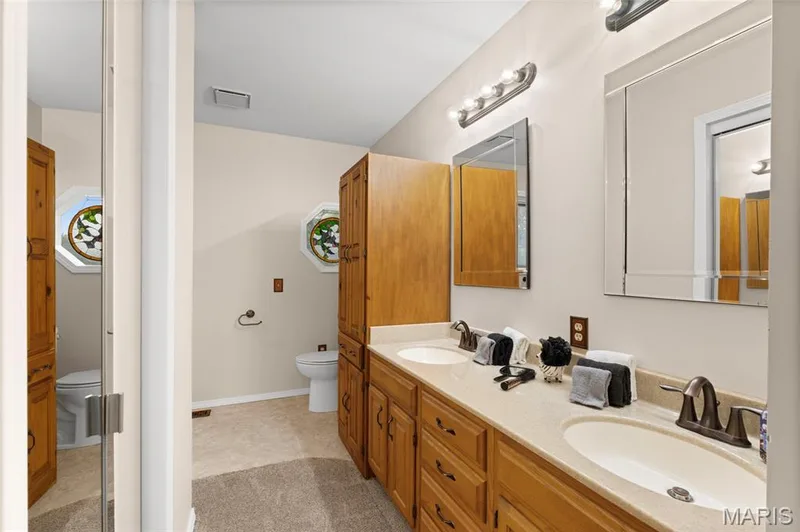 2404 Stoney Brook Drive, O'Fallon, MO 63368 — listing photo 31 of 62