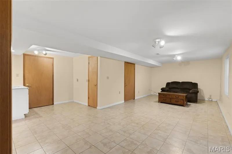 2404 Stoney Brook Drive, O'Fallon, MO 63368 — listing photo 39 of 62