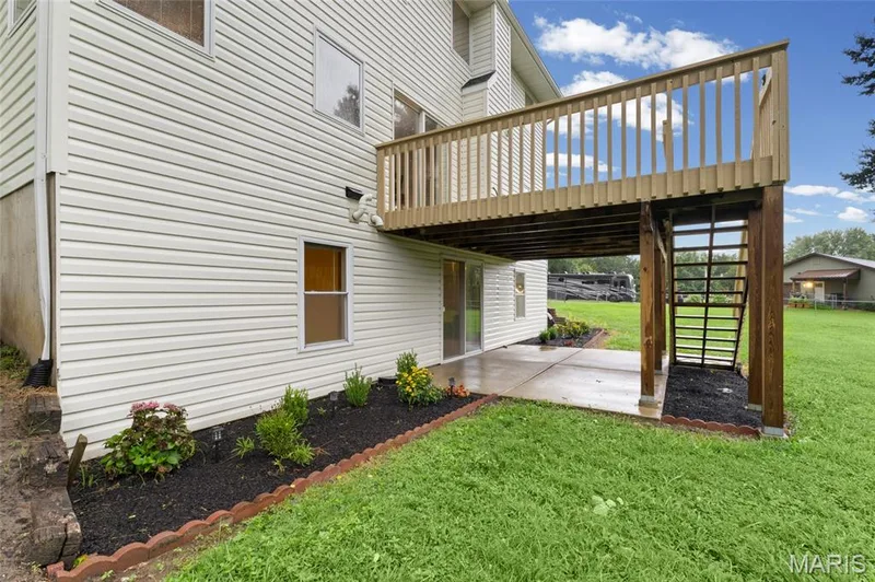 2404 Stoney Brook Drive, O'Fallon, MO 63368 — listing photo 45 of 62