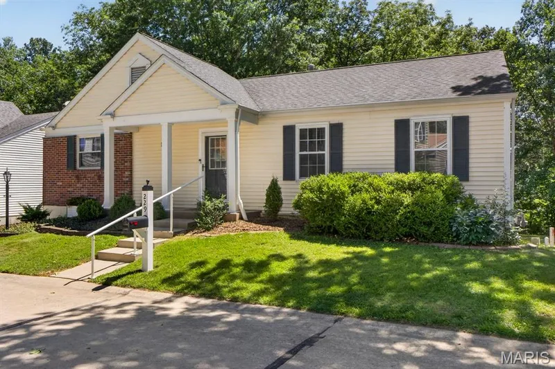 229 Coachman Way, O'Fallon, MO 63368 — listing photo 1 of 42