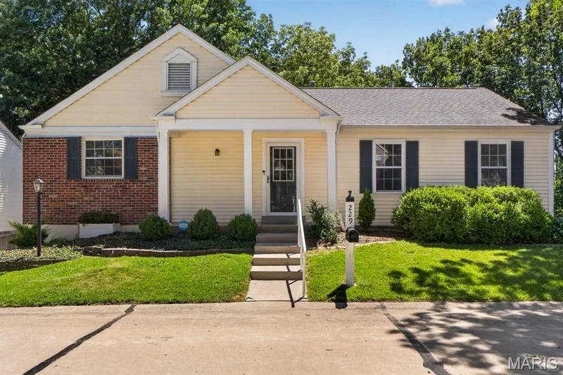 229 Coachman Way, O'Fallon, MO 63368 — listing photo 40 of 42